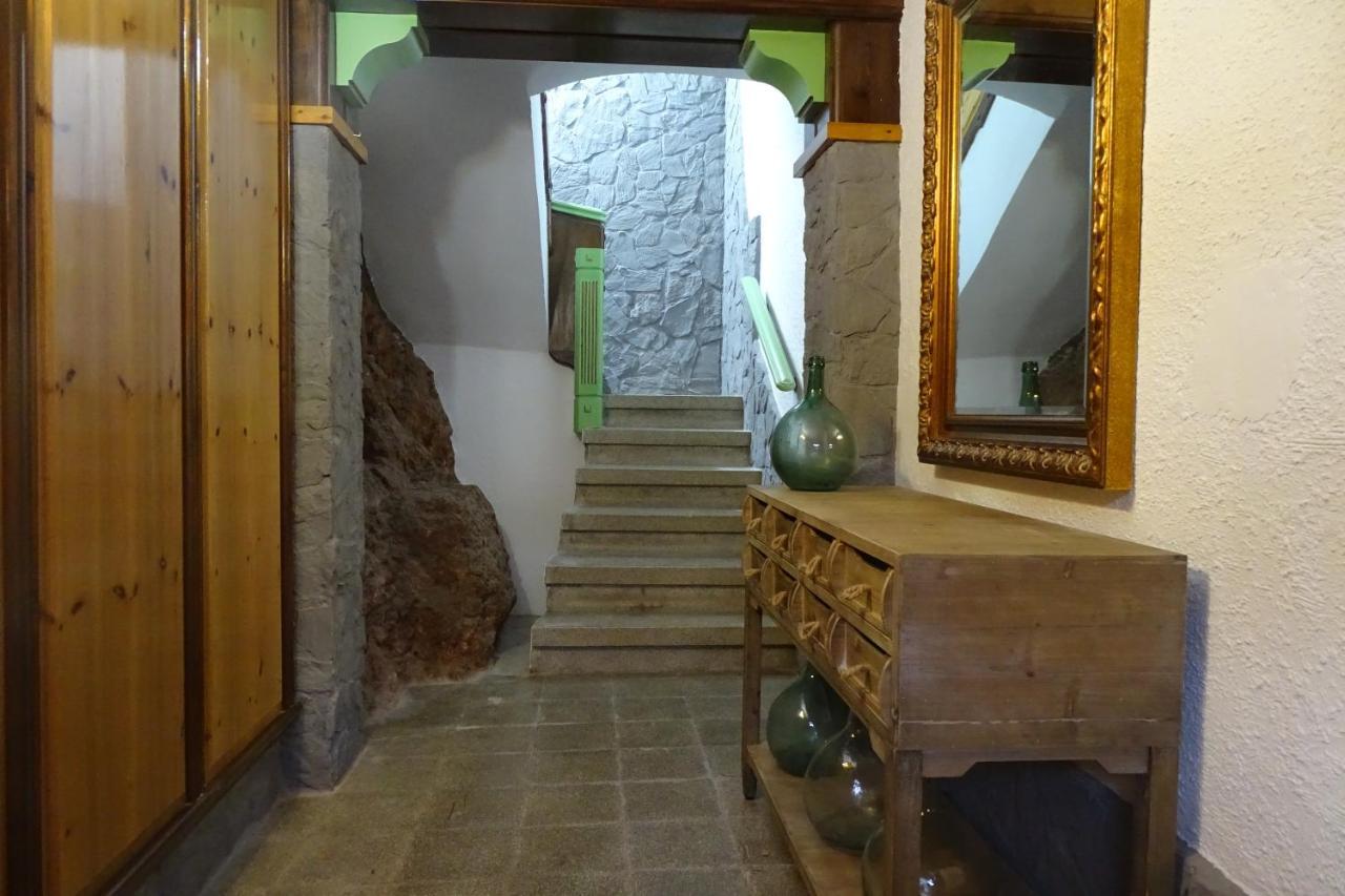 Apartamento A Los Pies Del Rio Ebro Миравет Экстерьер фото